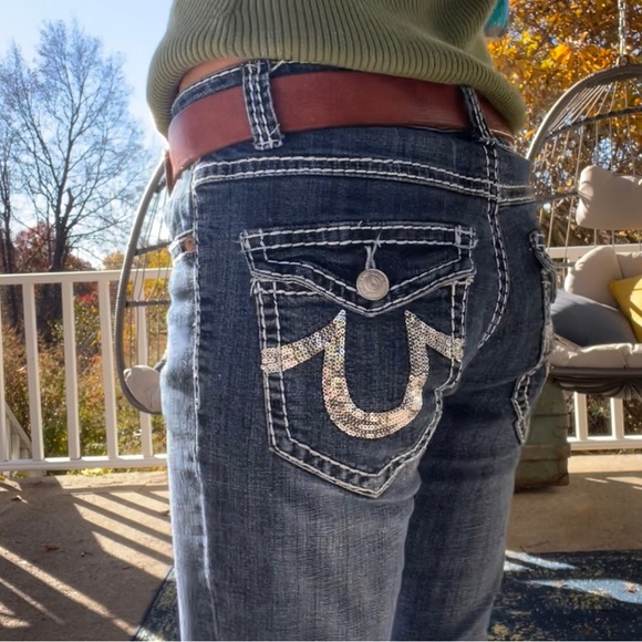 Julie True Religion Straight Leg Jeans - Picture 16 of 17